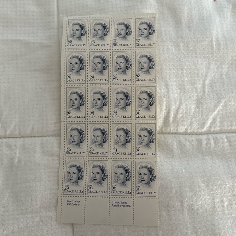 Grace Kelly Postage Stamps / UNUSED // 29 Cent / Blue VINTAGE STAMPS